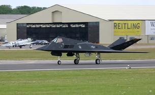 F-117 Nighthawk taxiing for departure