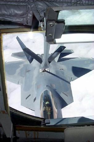 F-22 Raptor being refueled